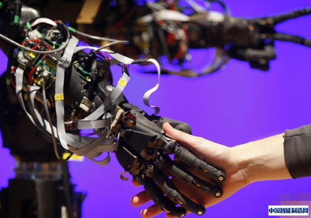 搭建协同创新平台 2015世界机器人大会将办