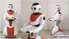 机器人做点心 智能化或成食品机械未来