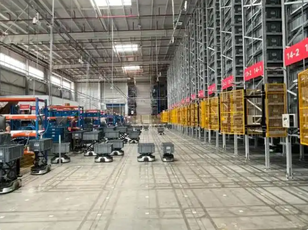 京东全球首个智能物流机器人超级工厂落地无锡