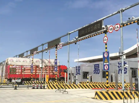 大数据助力 货车离岛“无感通行”